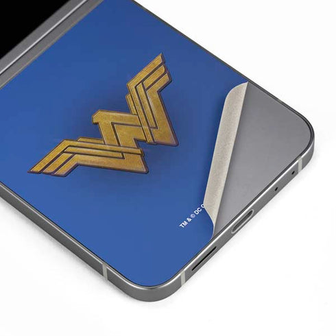 DC Comics Wonder Woman Movie Emblem Galaxy Z Flip6 Skin